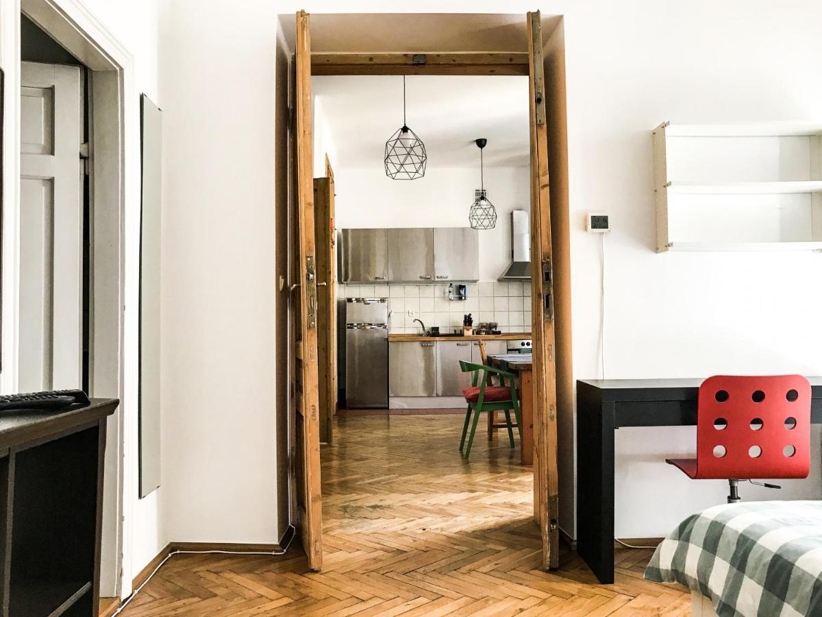 Large And Cozy Apartment 60 M2, Cracow Old Town Cracovia Esterno foto