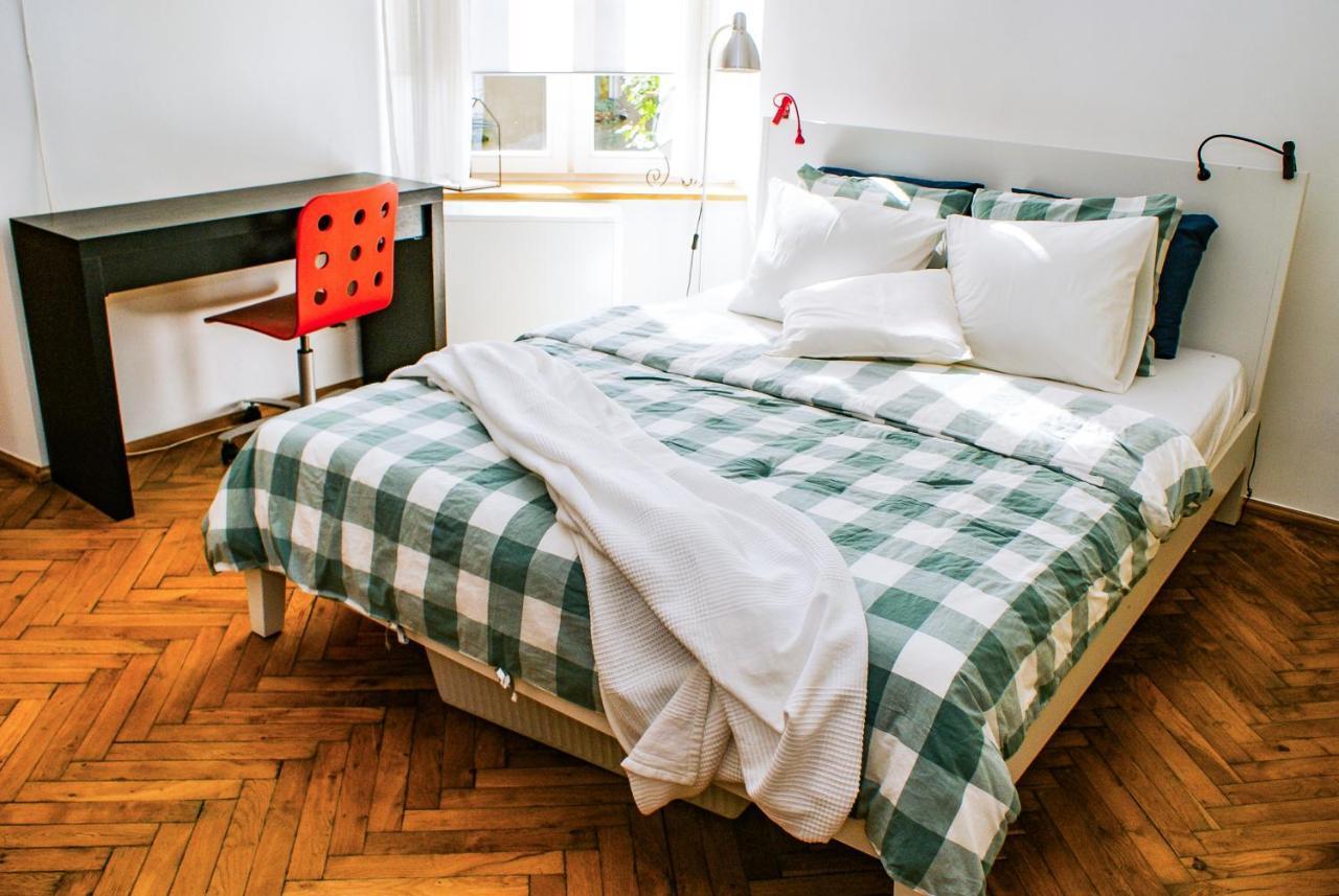 Large And Cozy Apartment 60 M2, Cracow Old Town Cracovia Esterno foto