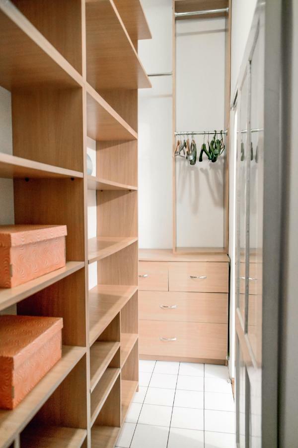 Large And Cozy Apartment 60 M2, Cracow Old Town Cracovia Esterno foto