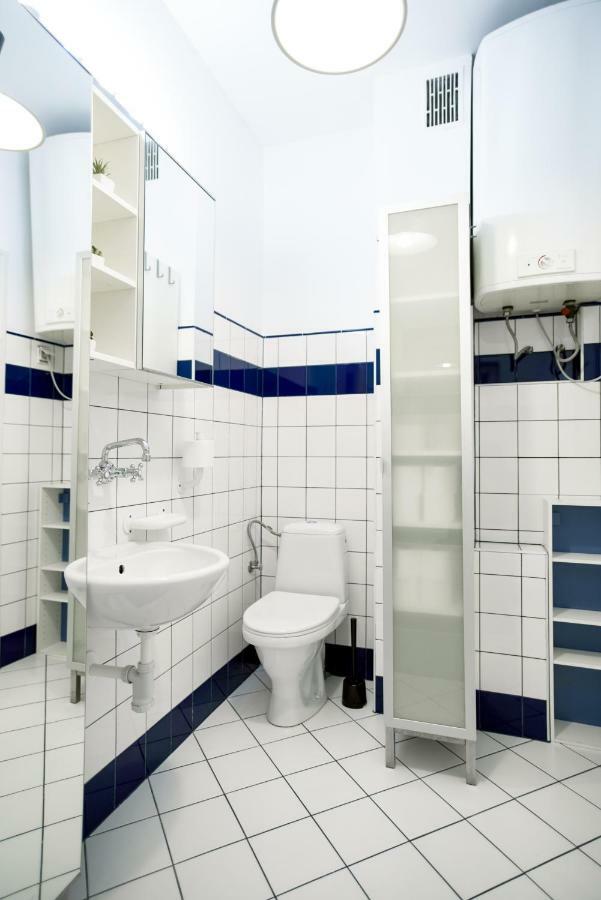 Large And Cozy Apartment 60 M2, Cracow Old Town Cracovia Esterno foto